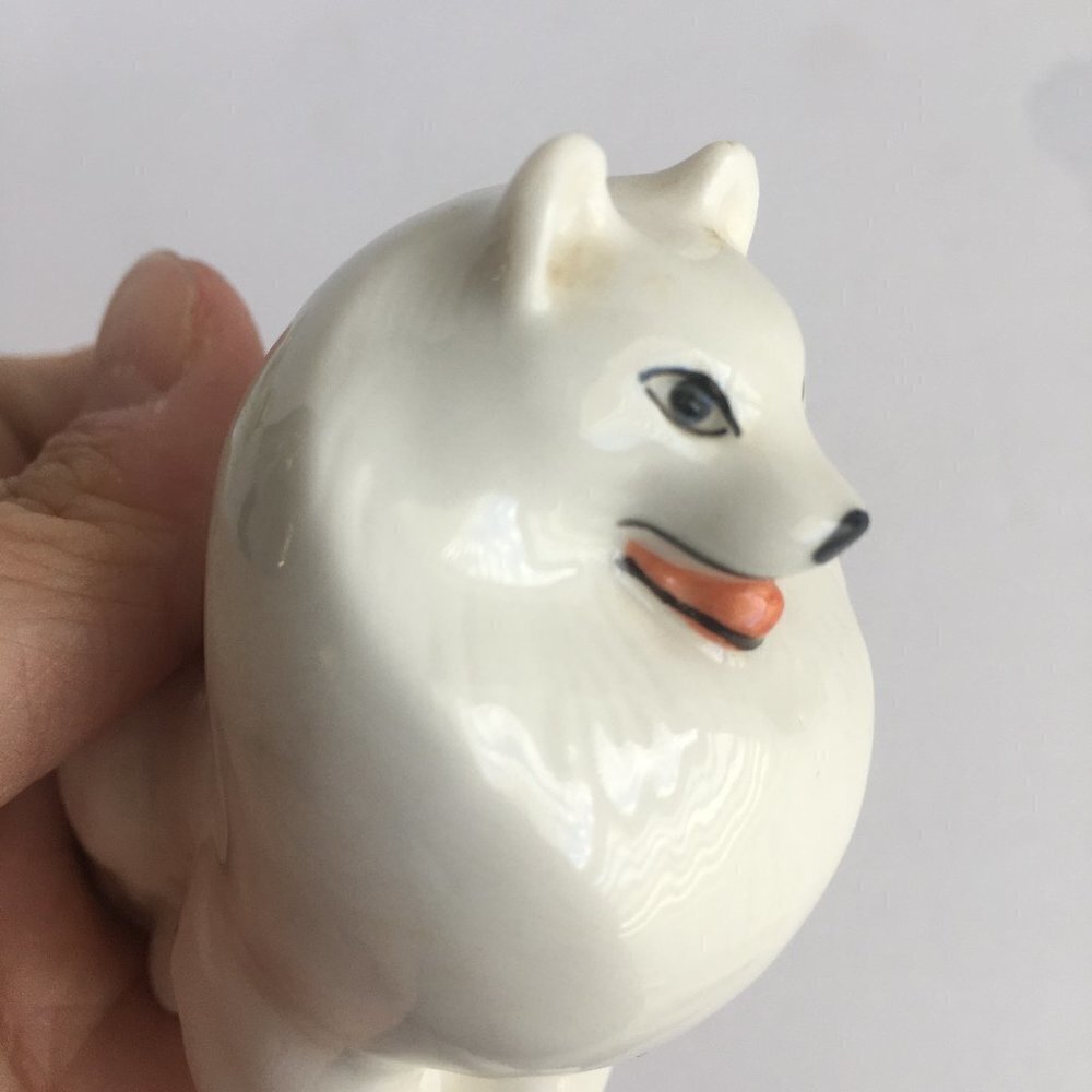 Vintage Dog Figurine Statue - Russian Japanese Spitz or Samoyed Made in USSR - Picture 8 of 9